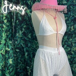 Angel Dust Sparkle Lounge Set – White Two-Piece with Rhinestone Details